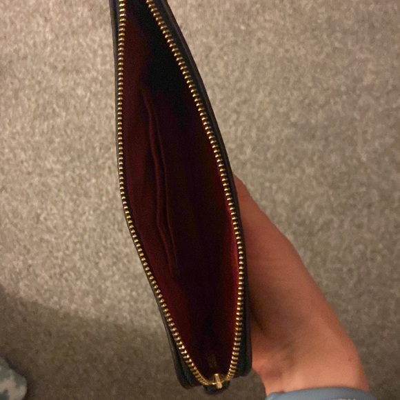 Coach wristlet - Picture 2 of 3